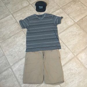 Retrofit striped v-neck t shirt