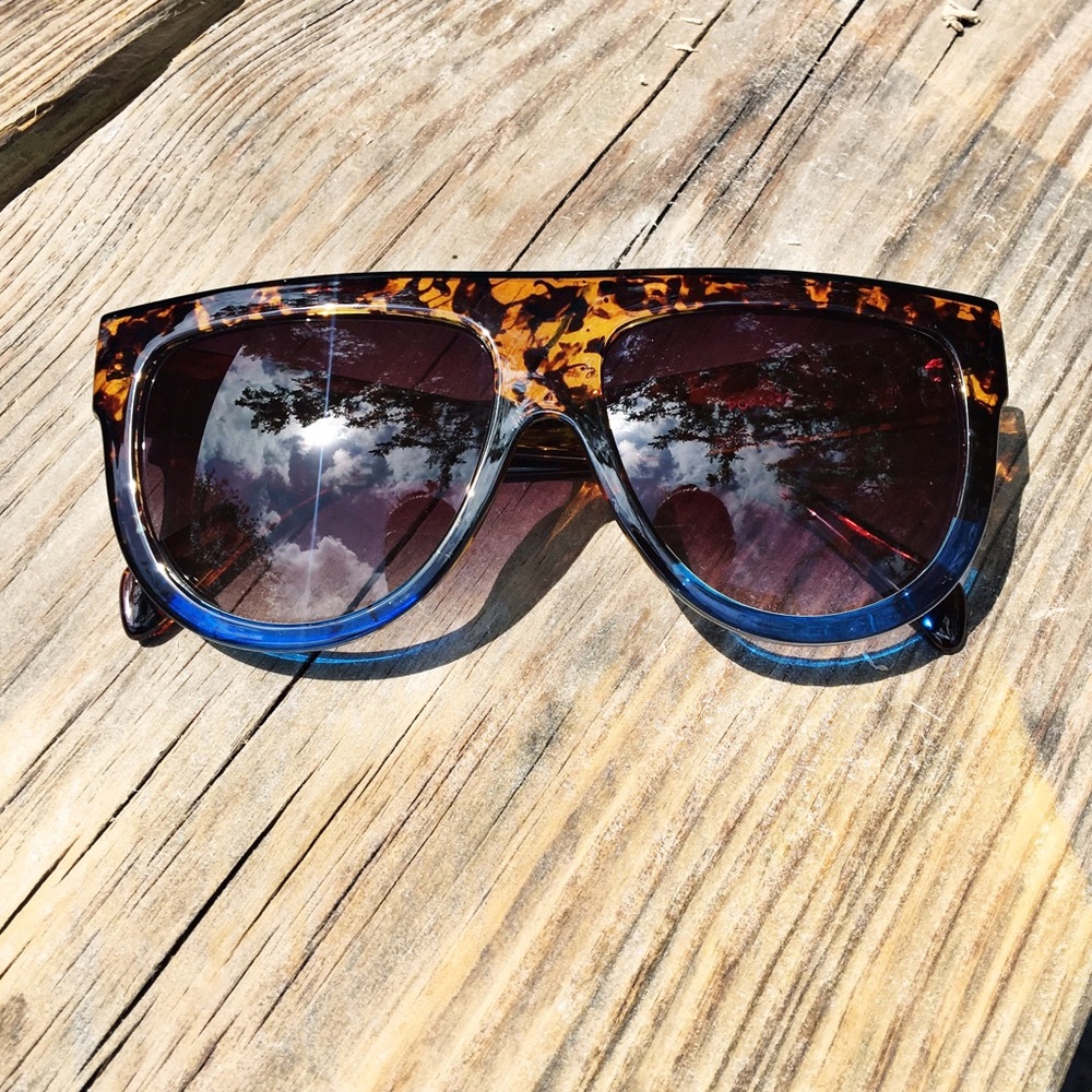 🚨Last🚨"Betty Rubble" Oversized Flat Top Aviators - Picture 4 of 4
