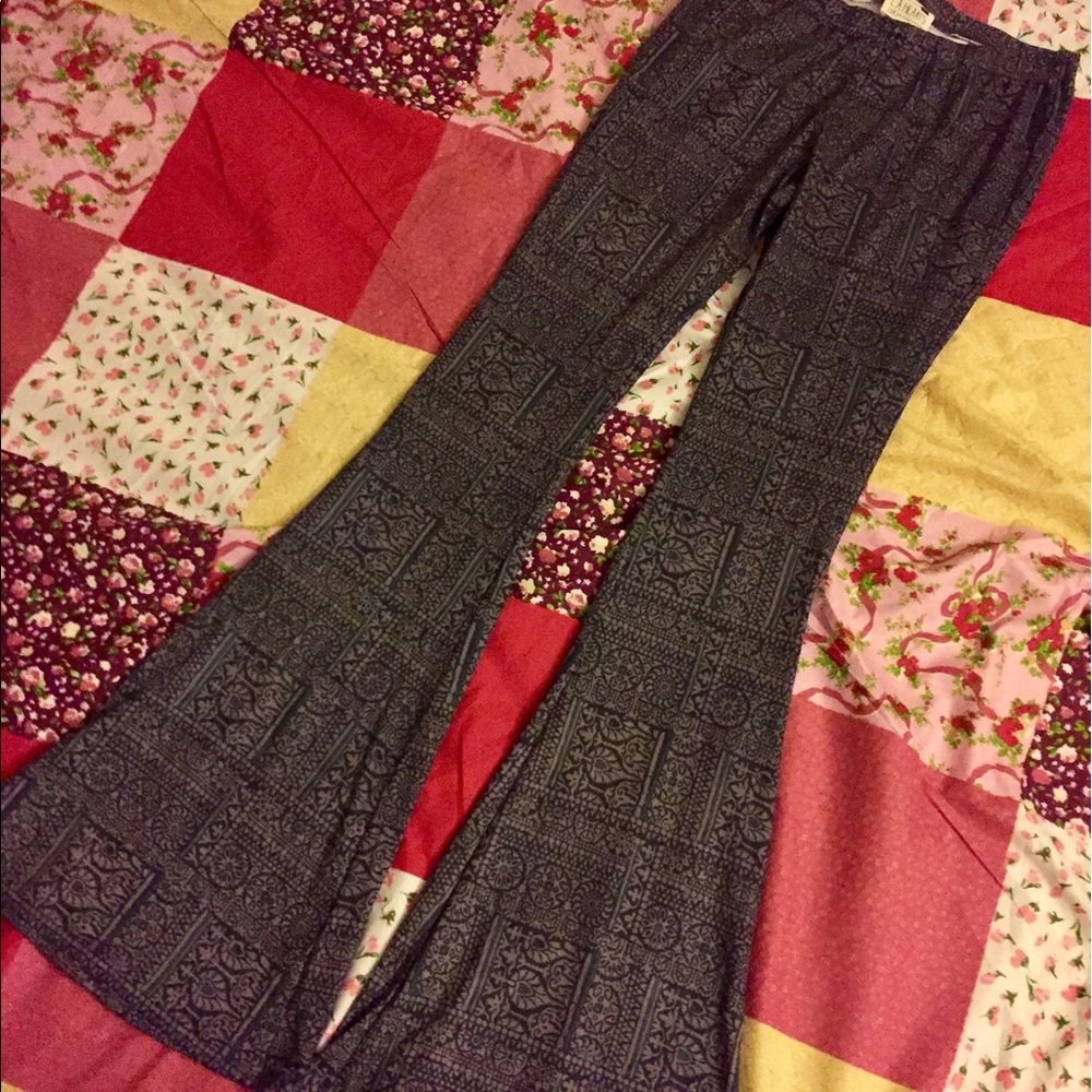 LA Hearts Pacsun Flair Pants Size Small