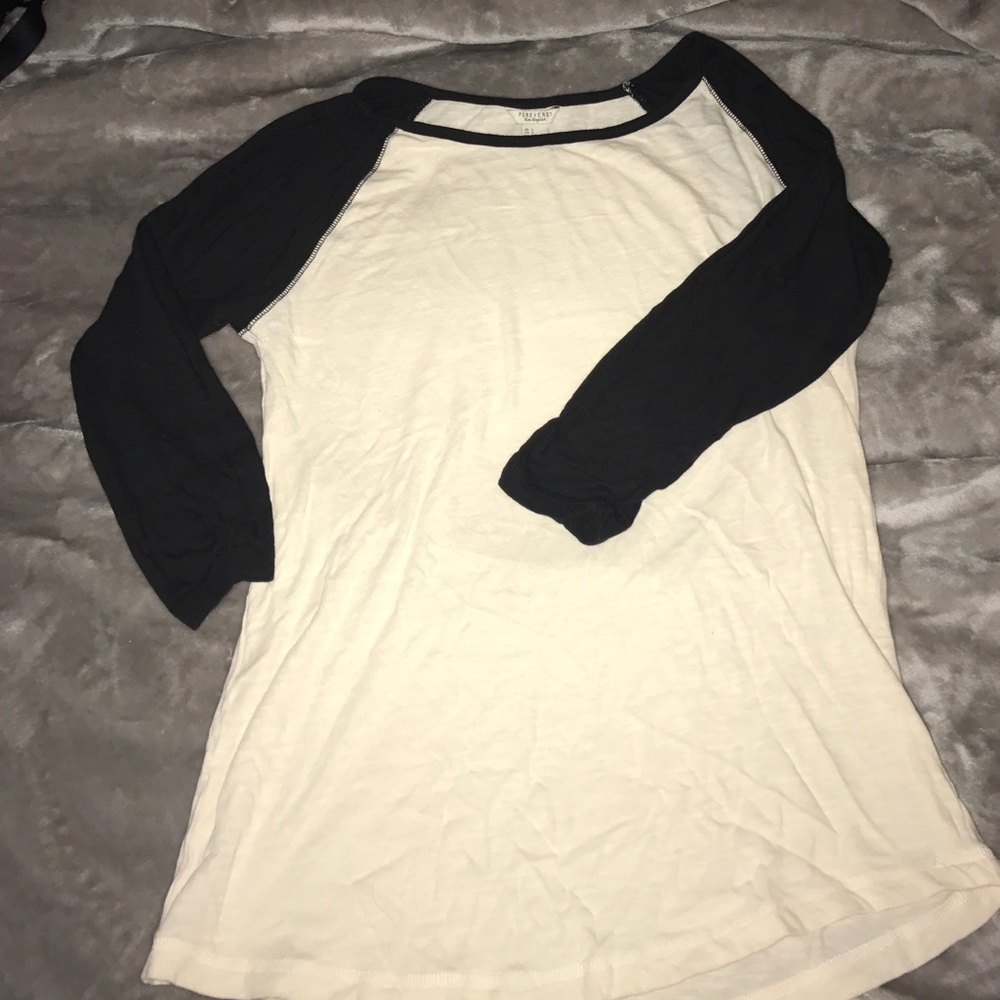 Baseball tee