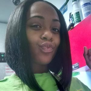 Meet your Posher, Raven