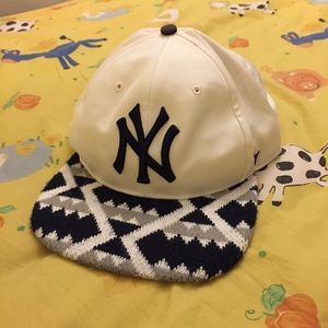 Brand new Yankees cap 47Brand
