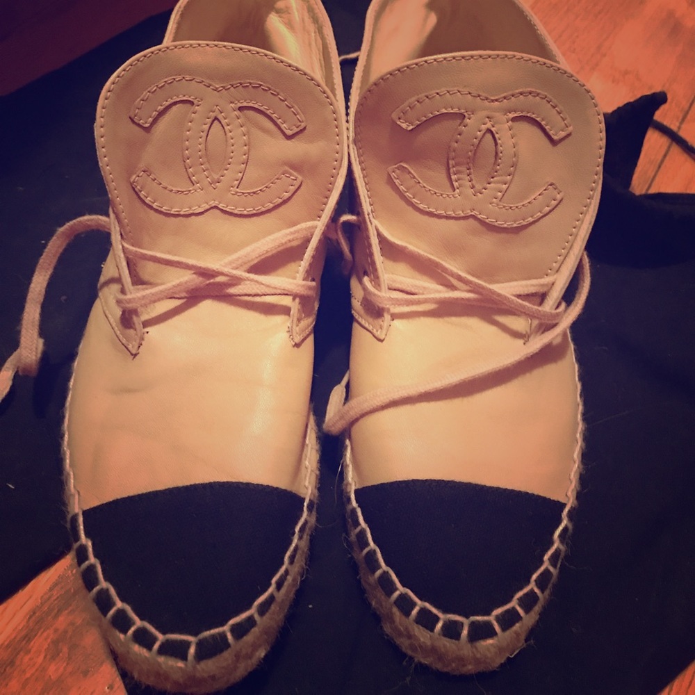 Chanel espadrilles - Picture 1 of 4