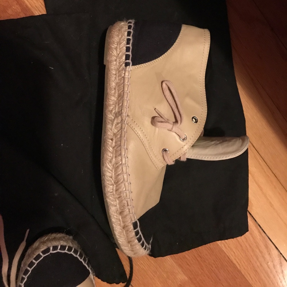 Chanel espadrilles - Picture 2 of 4