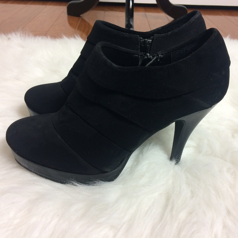 Black High Heel Booties Size 8