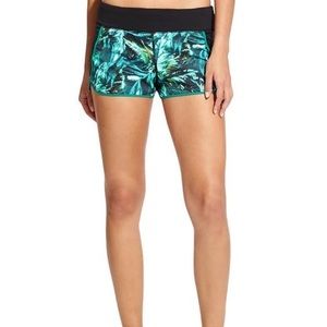 Athleta Track This Run Shorts Small 2 pair bundle