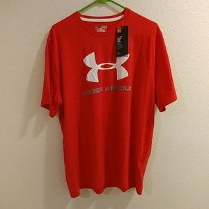 Men's Under Armour shirt