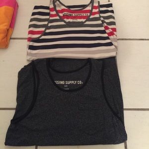 2 Mens tank tops - size small