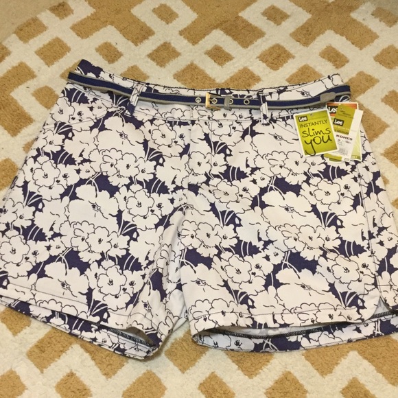 Lee Pants - Lee floral shorts SZ 12