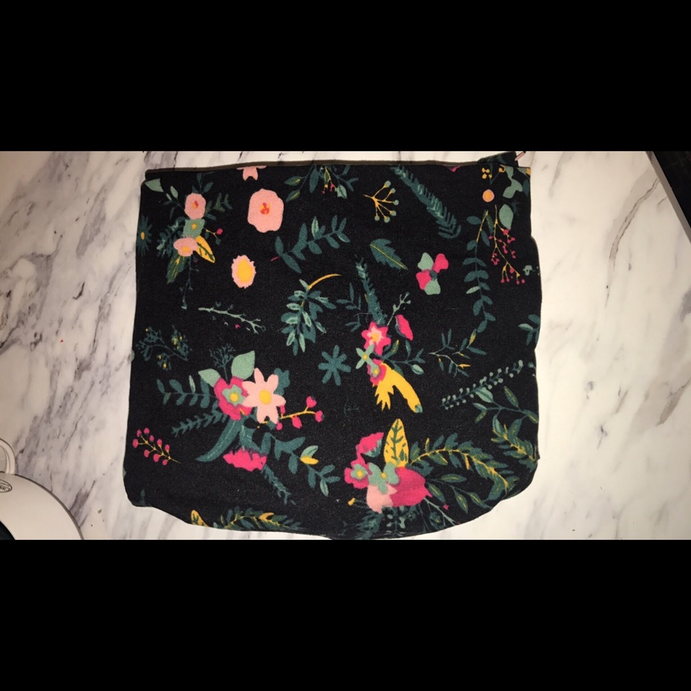 Lularoe OS leggings - flowers on black background