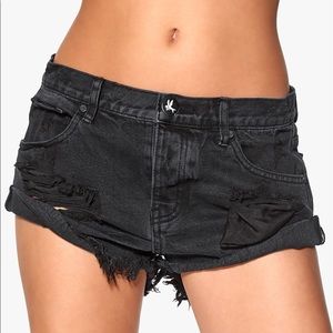 One Teaspoon Bandits