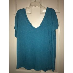 Plus size V line tee