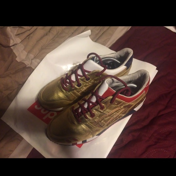 USA Gold Asics Gel lyte III size 9.5 - Picture 2 of 6
