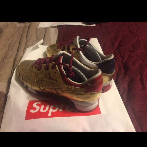 USA Gold Asics Gel lyte III size 9.5 - Picture 3 of 6
