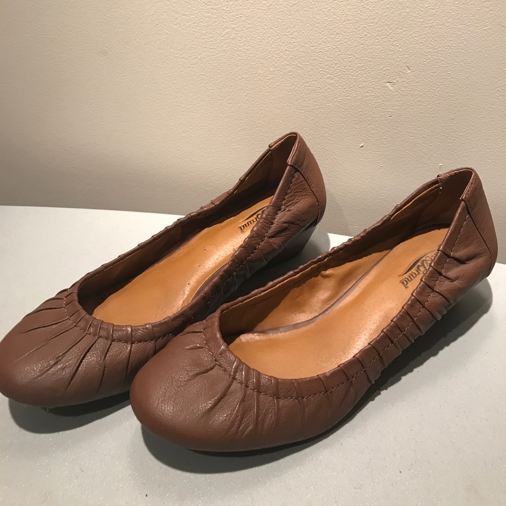 Wedge heel