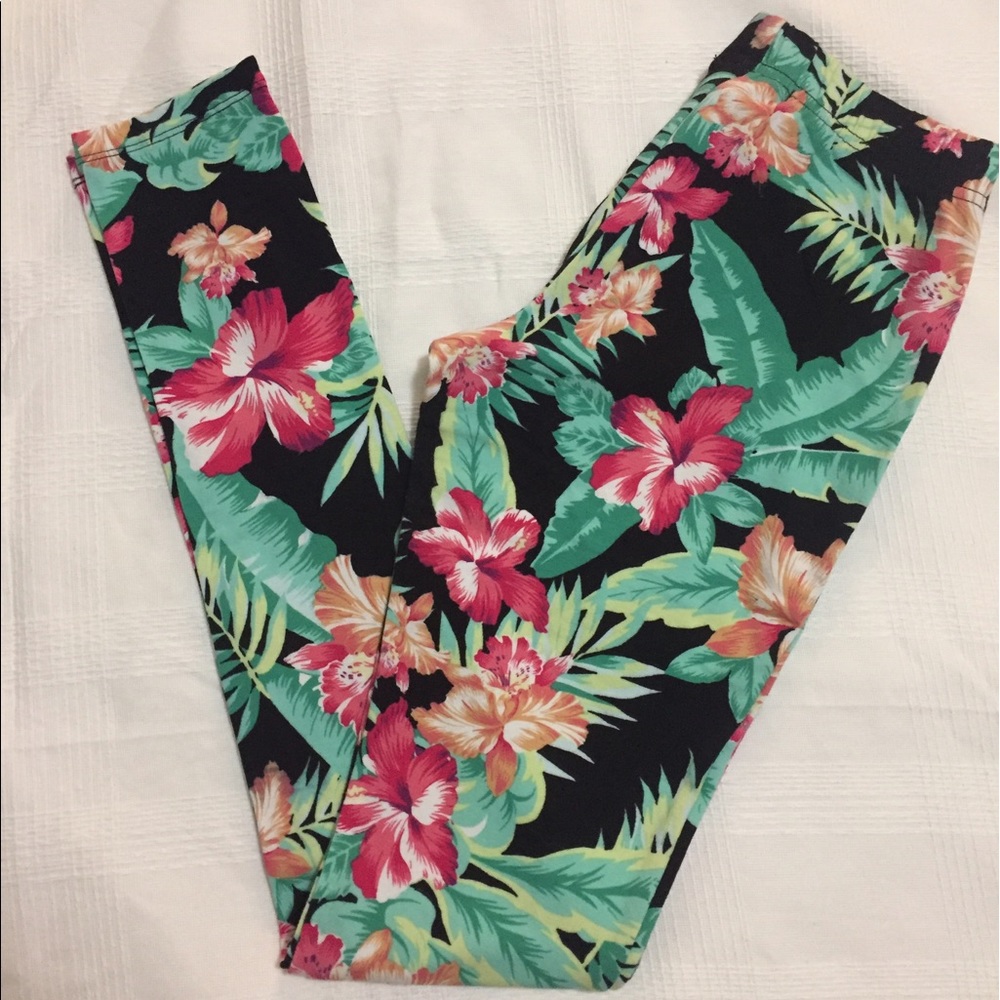 Forever 21 Floral Leggings