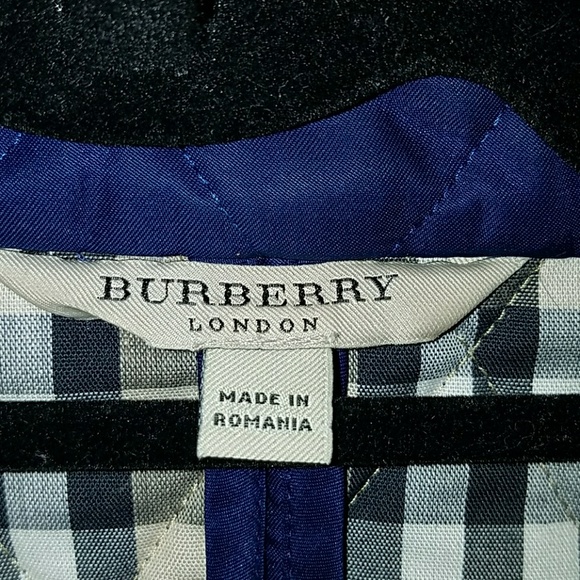 🛇SOLD🛇AUTHENTIC BURBERRY QULITED JACKET  (L) - Picture 5 of 8