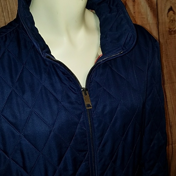 🛇SOLD🛇AUTHENTIC BURBERRY QULITED JACKET  (L) - Picture 4 of 8