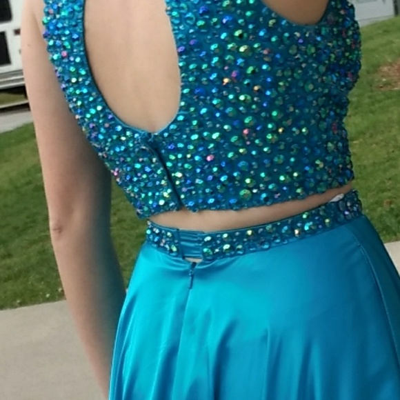 Sherri Hill Prom Dress - Picture 4 of 4