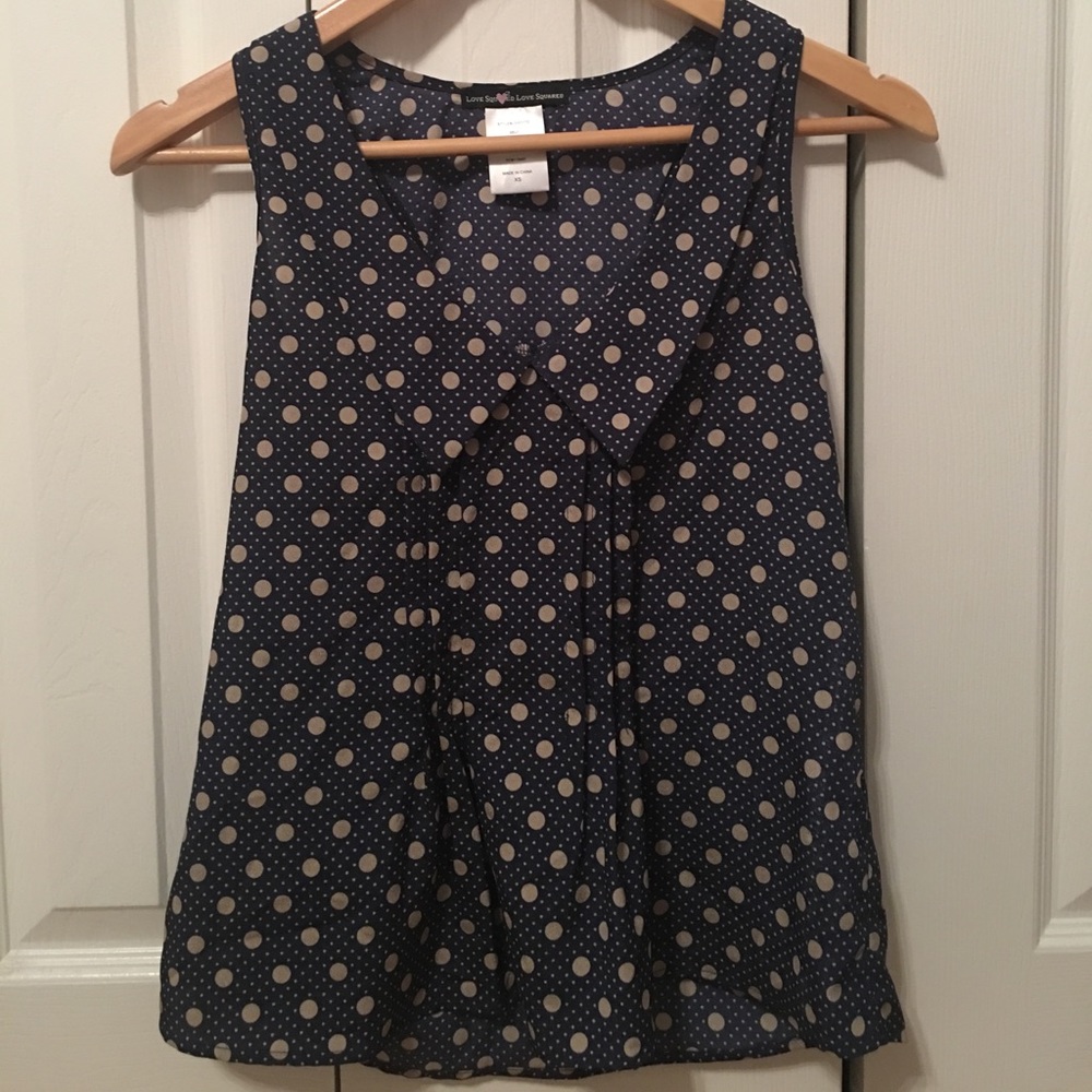 short sleeve polka dot shirt