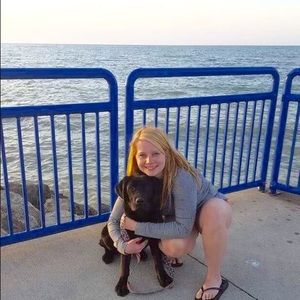 Meet your Posher, Alexandra