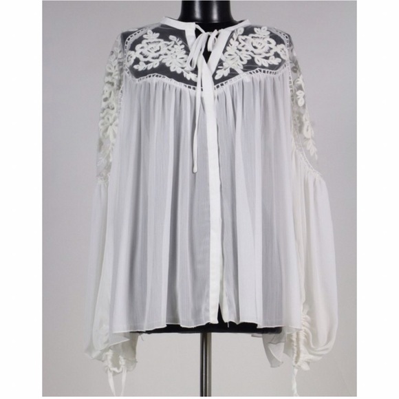 Semi sheer lace detail blouse - Picture 3 of 6