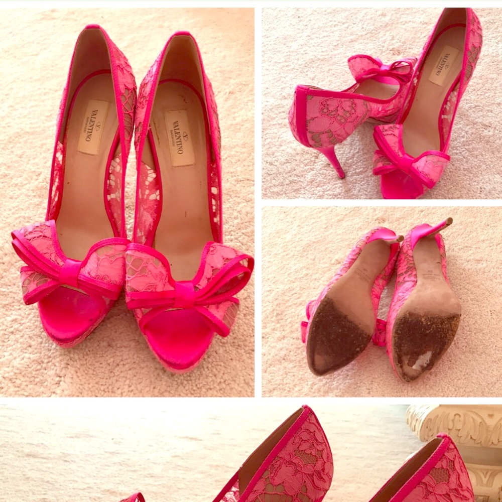 Valentino Peep Toe Lace Bow Pump