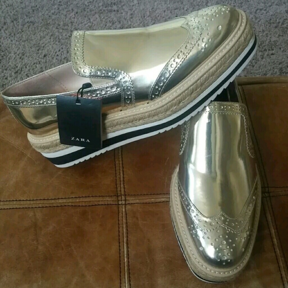 ZARA Gold Oxford slipper platforms