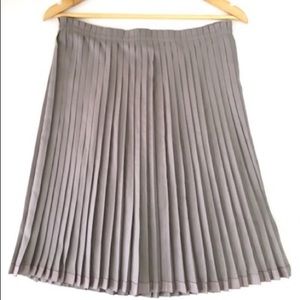 🎉Host Pick🎉 GAP pleated skirt