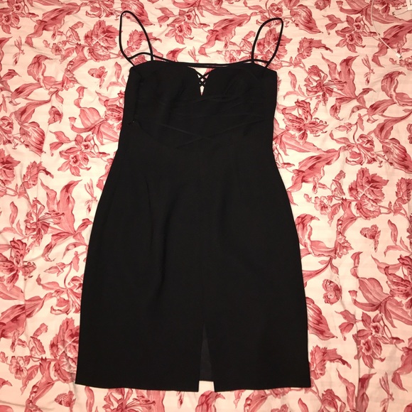 Little black dress - Picture 4 of 8