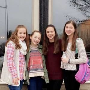 Meet your Posher, Mallory