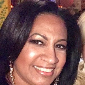 Meet your Posher, Ana