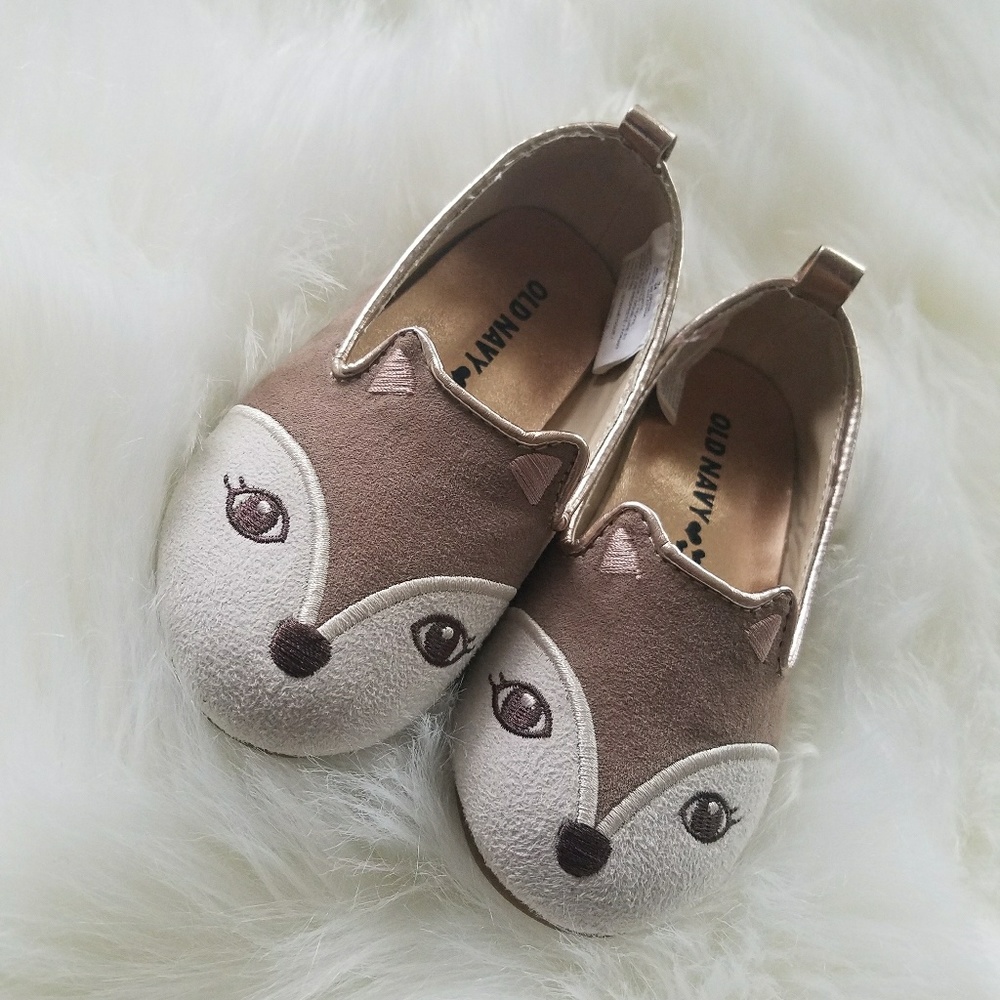 SOLD 🚫🚫 Toddler Girl Fox Shoes