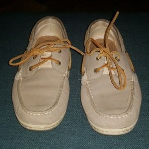 Sperry metallic koifish