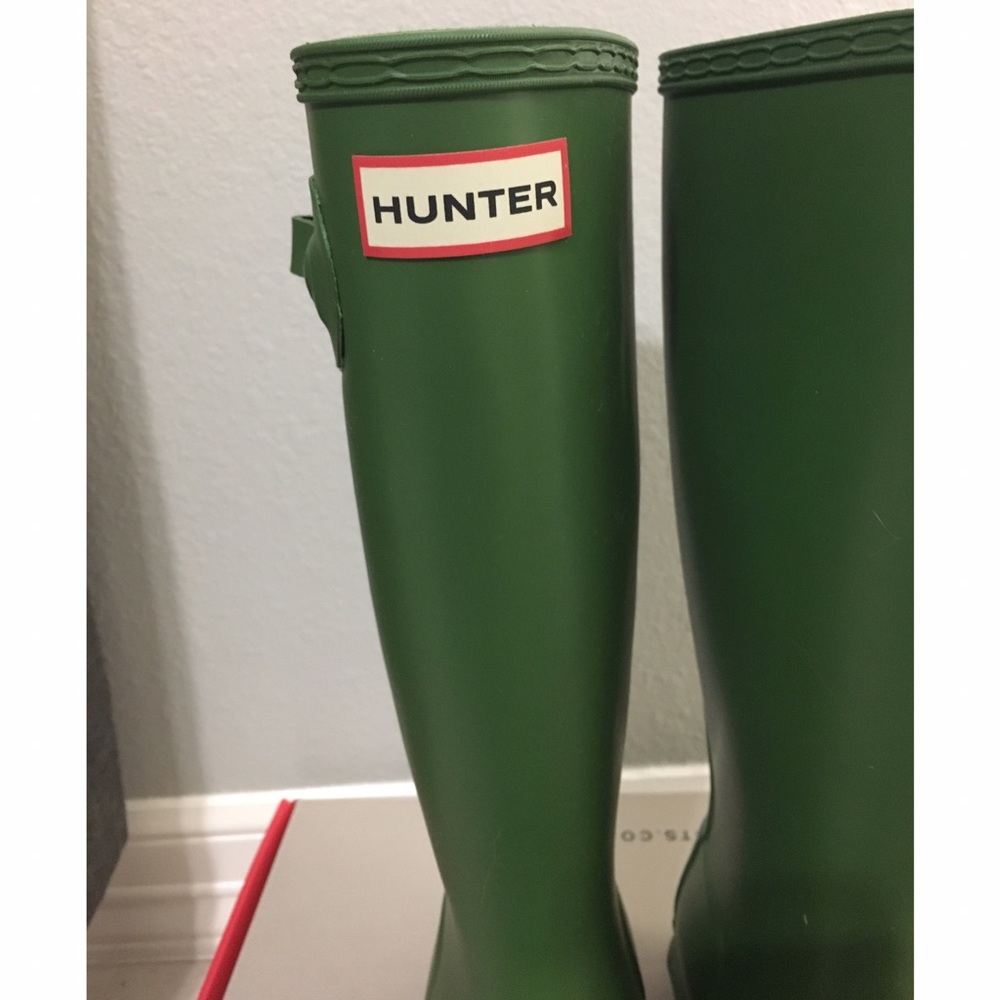 Hunter Original Waterproof Rain Boot (Kids Size 4)