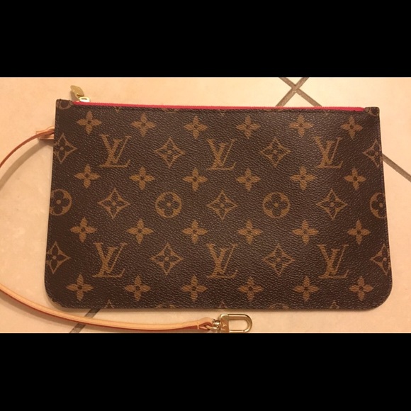 Looking to trade - Picture 2 of 5