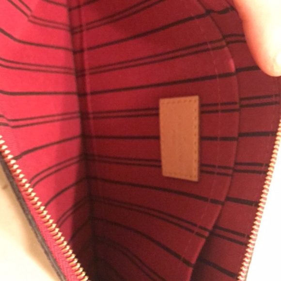 Looking to trade - Picture 3 of 5