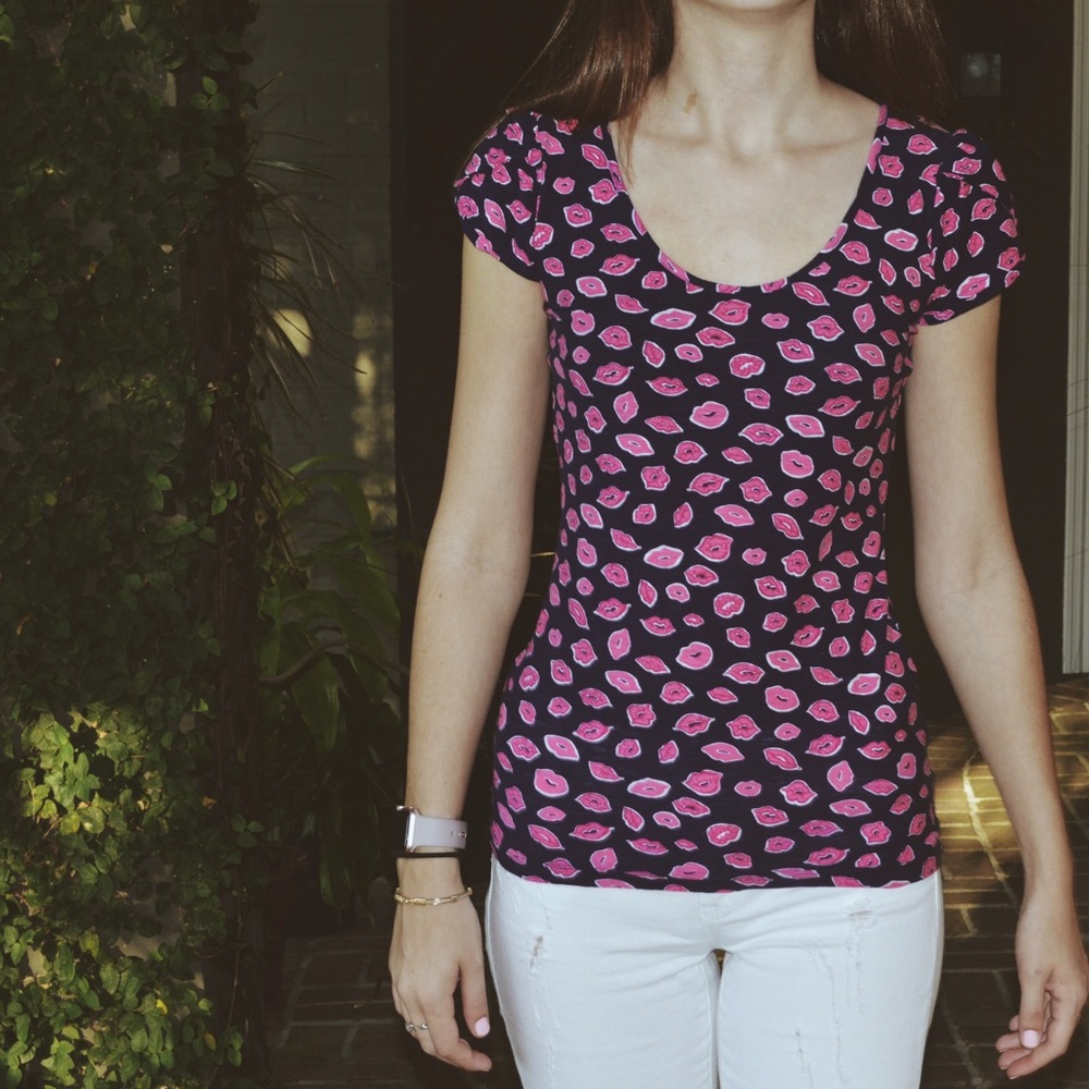 RARE Lilly Pulitzer Sarah Top in Bocce Kisses