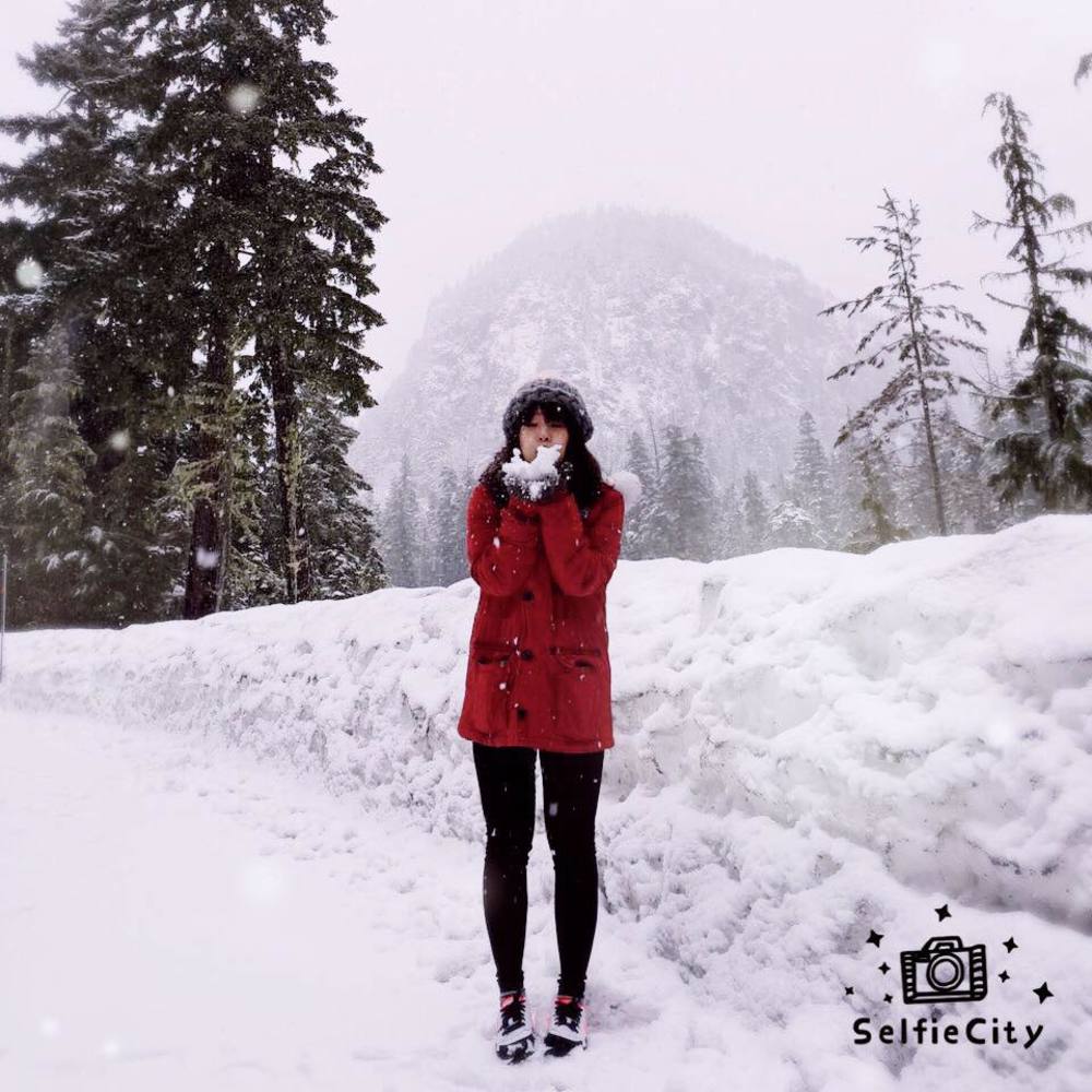 Meet your Posher, Mengqin