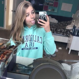 Meet your Posher, Jane