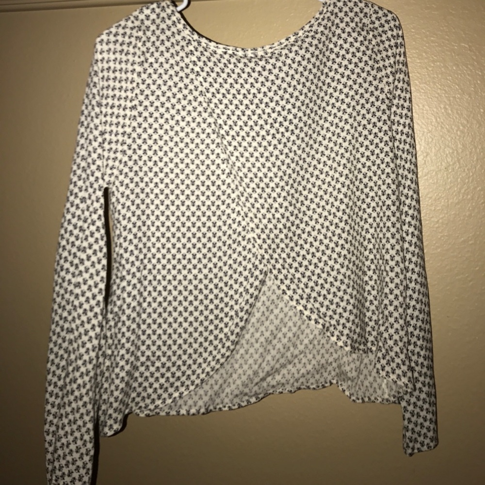 Crossed Open-Back Patterned Blouse