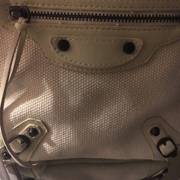 Balenciaga cloth makeup pouch. LAST CALL!๐๐ - Picture 2 of 6