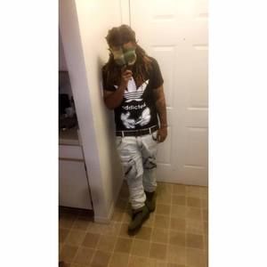 Meet your Posher, Eduardo