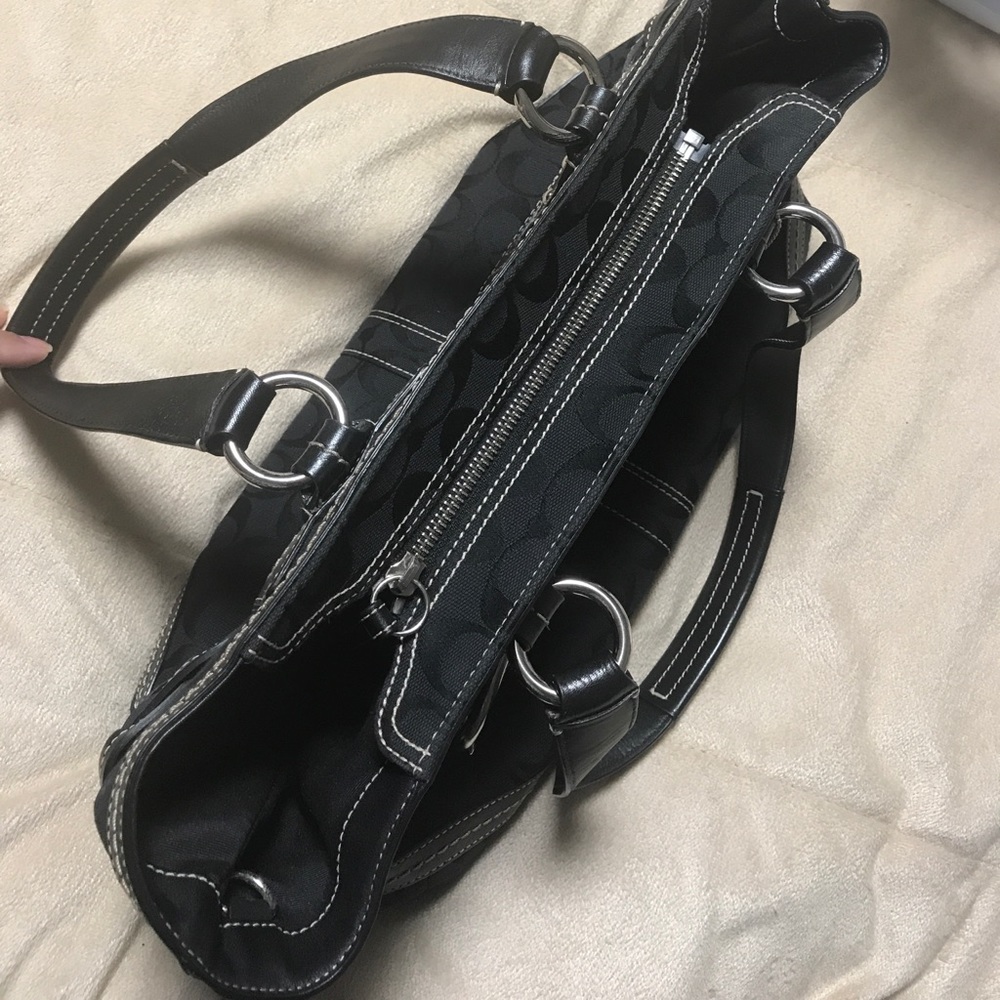 Coach Handbag - Picture 5 of 8