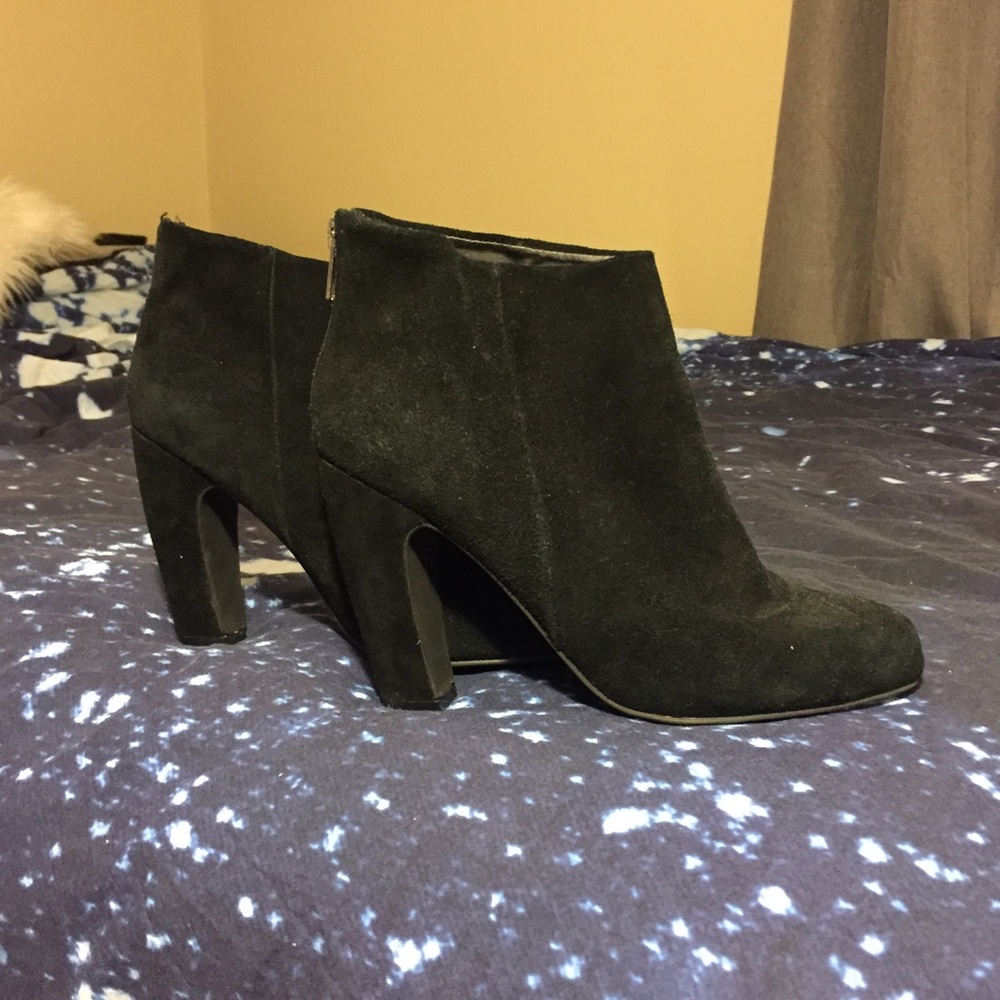 Kimchi Blue Black Suede Heeled Boots