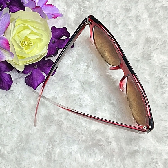 "Betty Boop" Oversized Flat Top Aviators - Picture 3 of 3