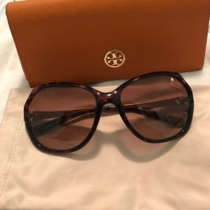Authentic Tory burch sunglasses