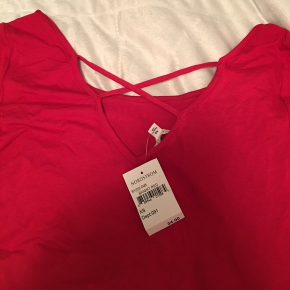 Red dress - Picture 2 of 2