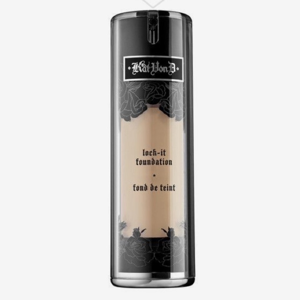 Kat Von D Foundation Light 48