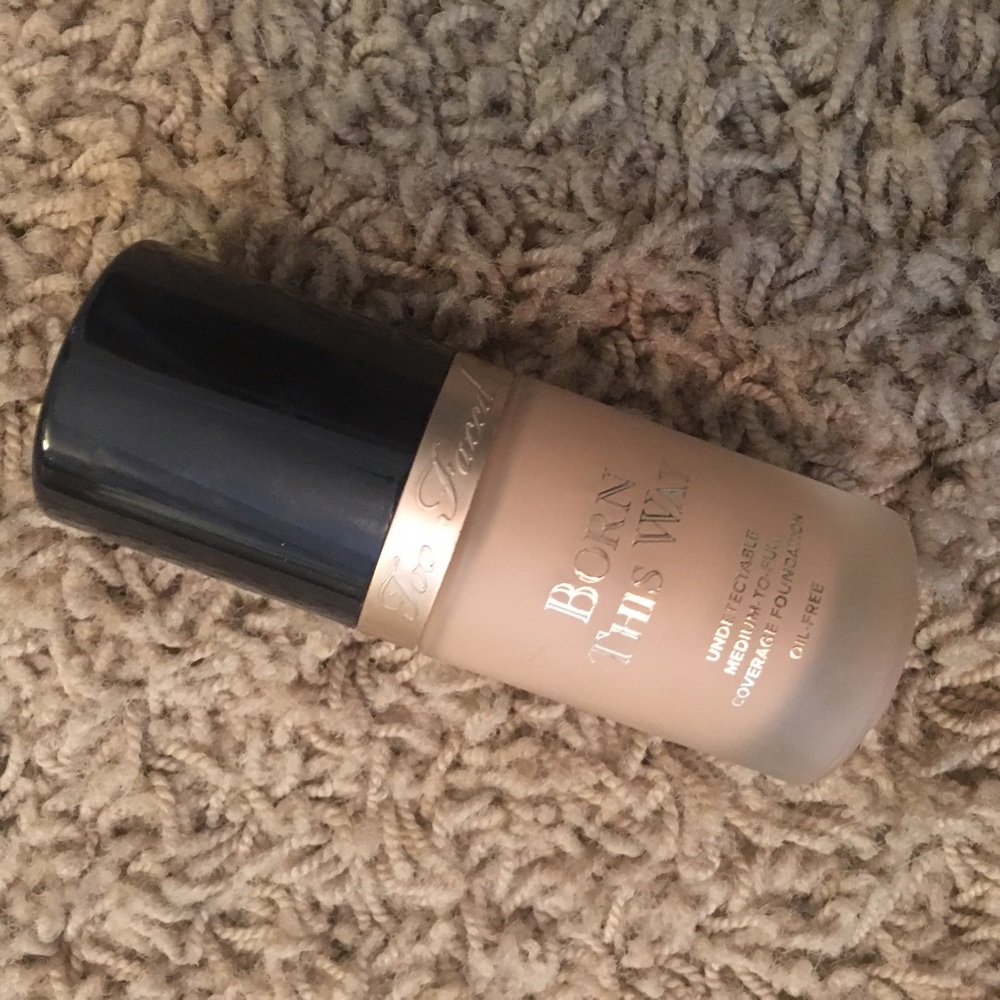 Too Faced Vanilla foundation